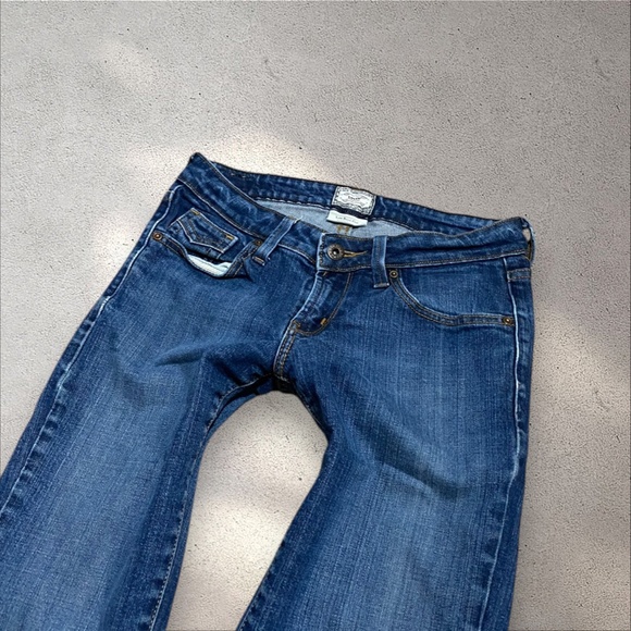 Levi's 545 Low Rise Bootcut Jeans - Picture 5 of 7